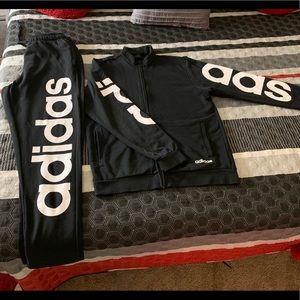 Adidas Men’s Sweat Suit